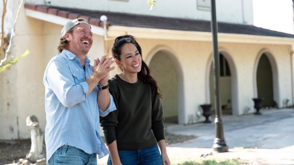 Fixer Upper: Welcome Home Season 2 is yet to be announced by Discovery+